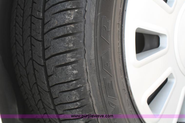 image for item F2618 2008 Ford Crown Victoria Police Interceptor