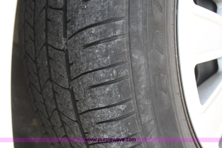 image for item F2622 2008 Ford Crown Victoria Police Interceptor