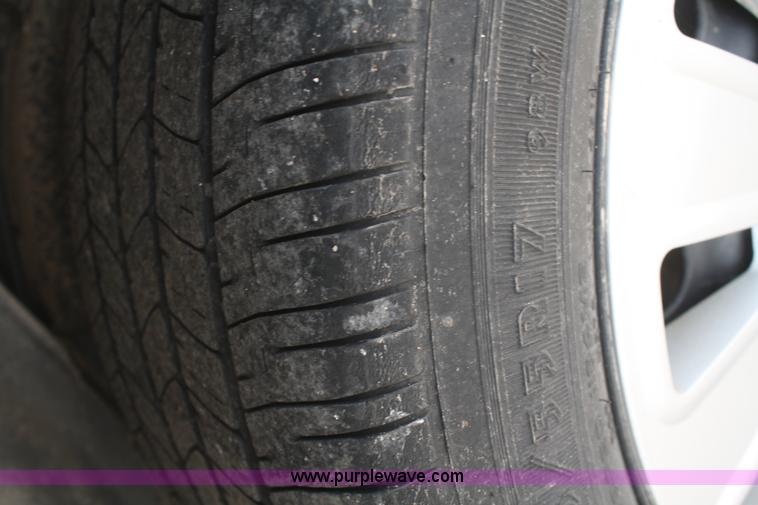 image for item F2622 2008 Ford Crown Victoria Police Interceptor