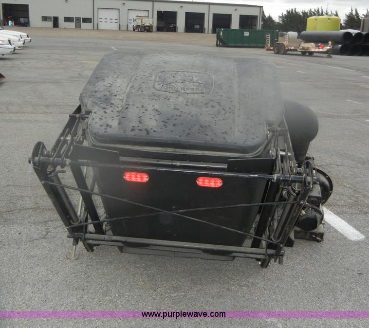 image for item V9784 John Deere 425 lawn mower