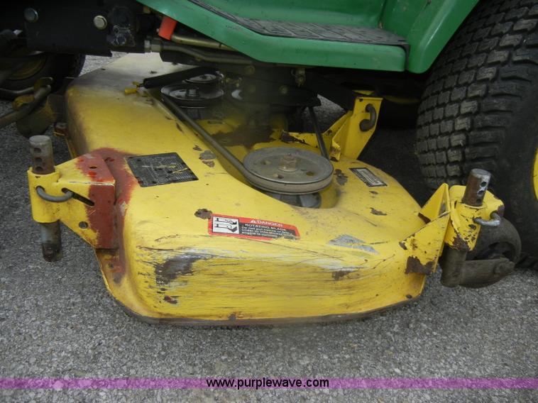 image for item V9784 John Deere 425 lawn mower