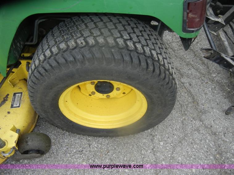 image for item V9784 John Deere 425 lawn mower