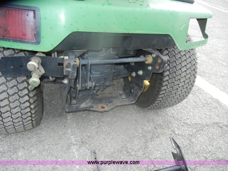 image for item V9784 John Deere 425 lawn mower