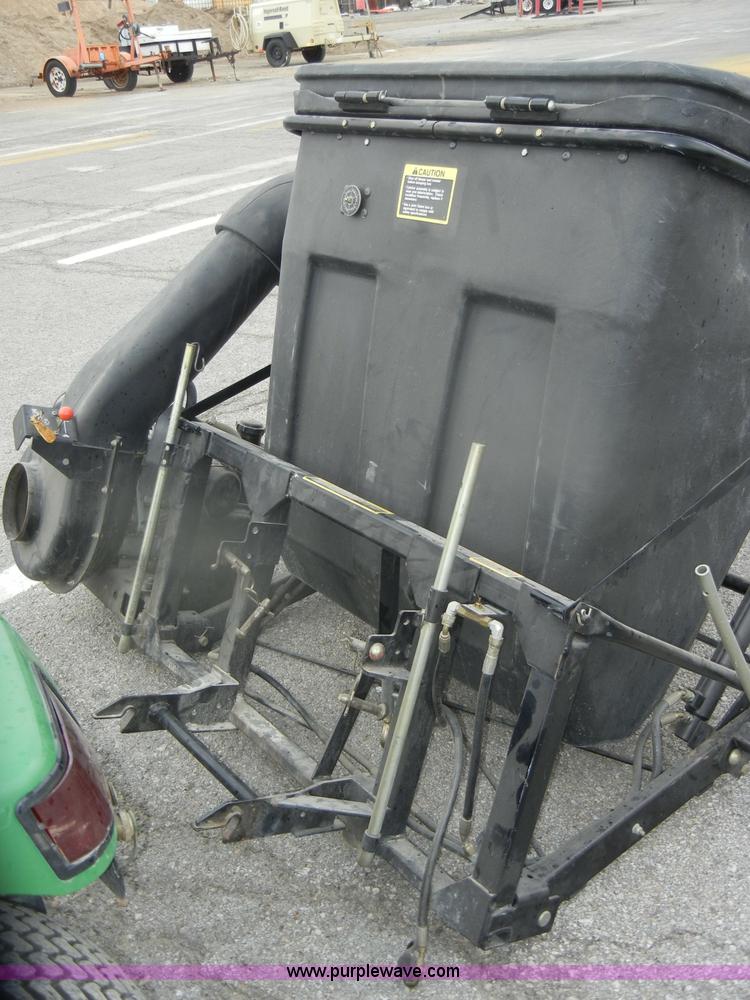 image for item V9784 John Deere 425 lawn mower