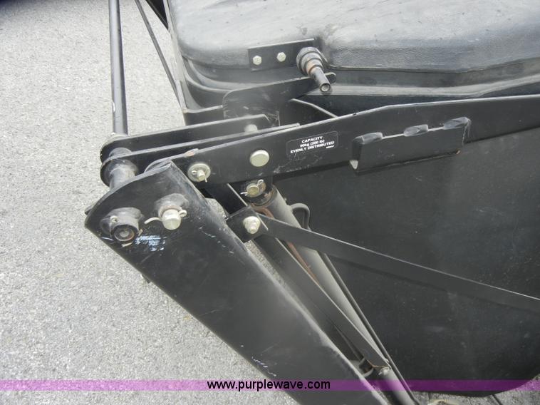 image for item V9784 John Deere 425 lawn mower