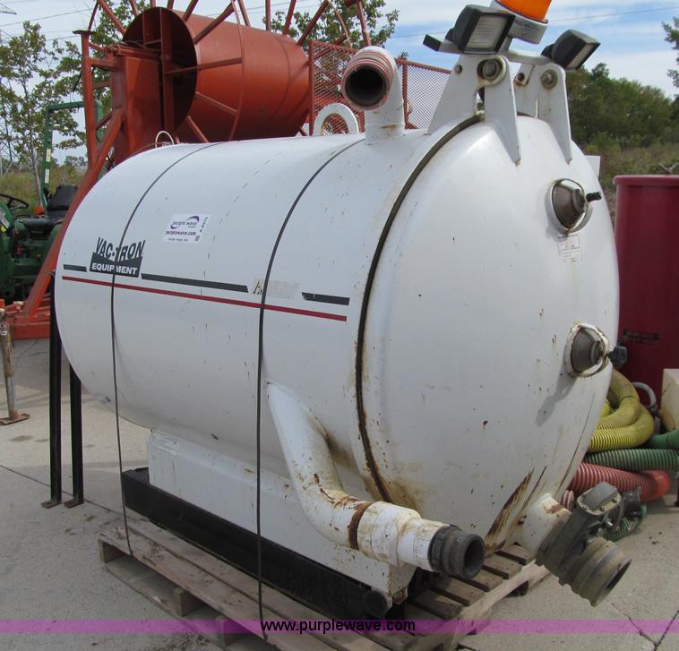 image for item A8474 2006 Vermeer / Vactron PMD-550 vacuum excavator