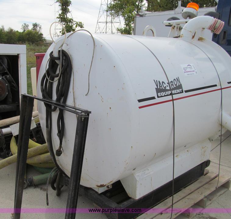 image for item A8474 2006 Vermeer / Vactron PMD-550 vacuum excavator