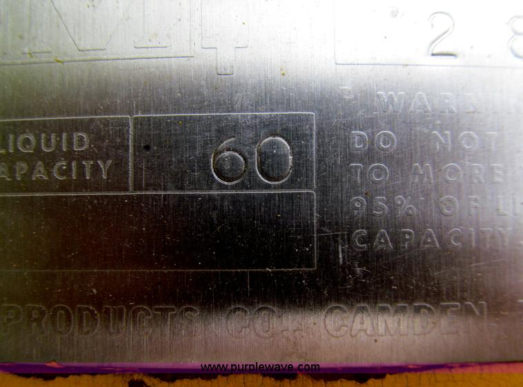 image for item A8475 1985 Volvo / Autocar DC digger derrick truck