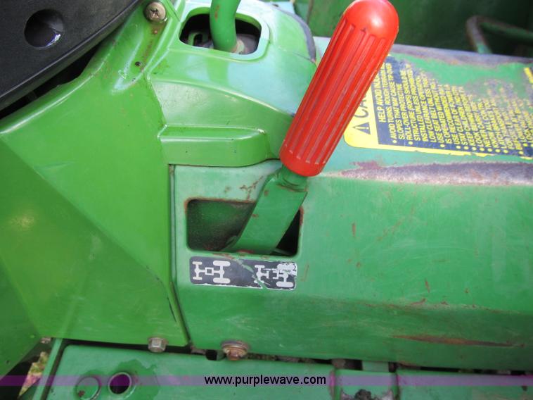 image for item A8476 John Deere 790 MFWD tractor