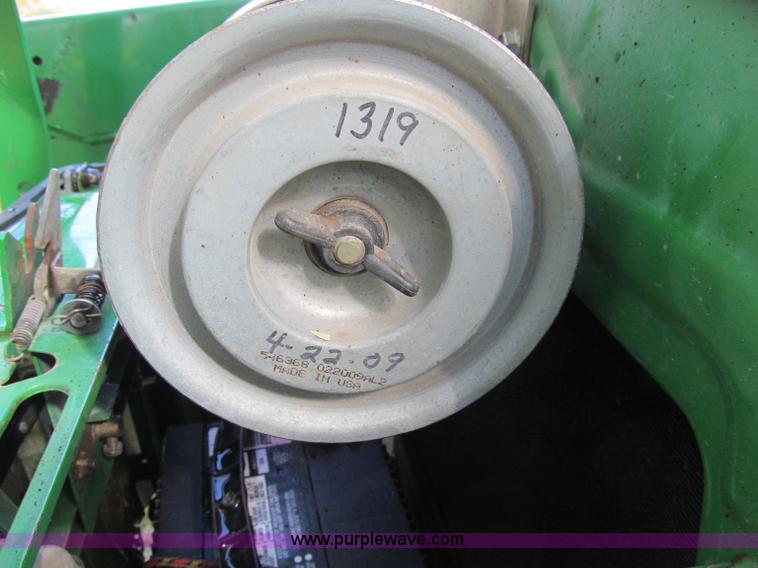 image for item A8476 John Deere 790 MFWD tractor