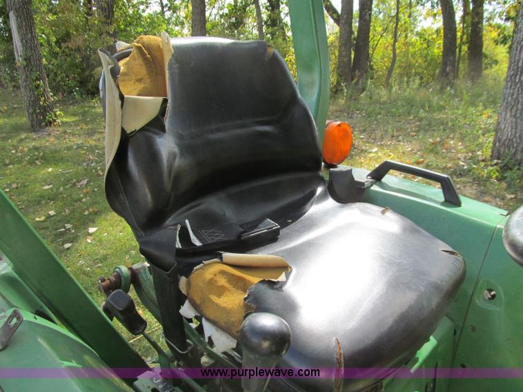 image for item A8476 John Deere 790 MFWD tractor