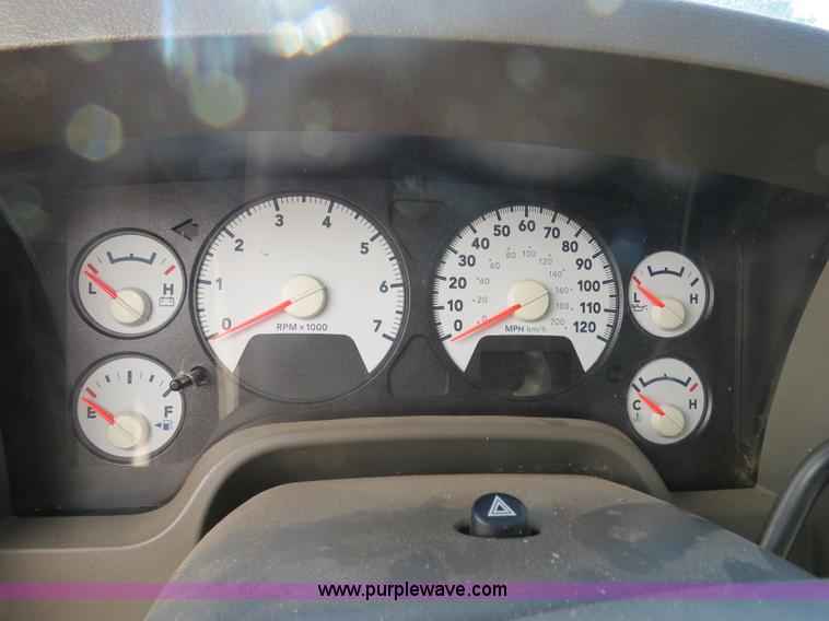 image for item B2480 2008 Dodge Ram 2500 Quad Cab pickup truck