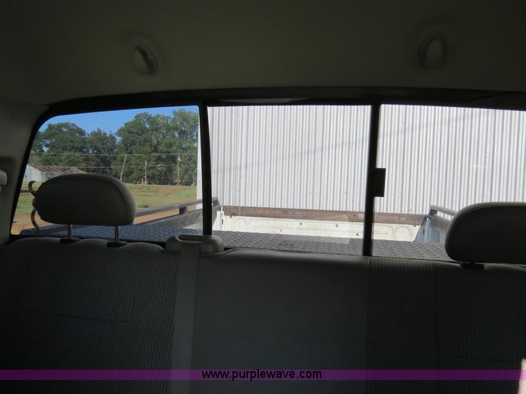 image for item B2480 2008 Dodge Ram 2500 Quad Cab pickup truck