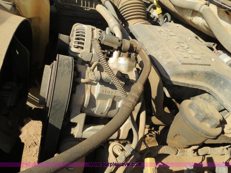 image for item B2480 2008 Dodge Ram 2500 Quad Cab pickup truck