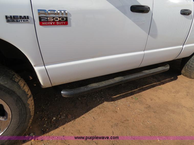 image for item B2480 2008 Dodge Ram 2500 Quad Cab pickup truck