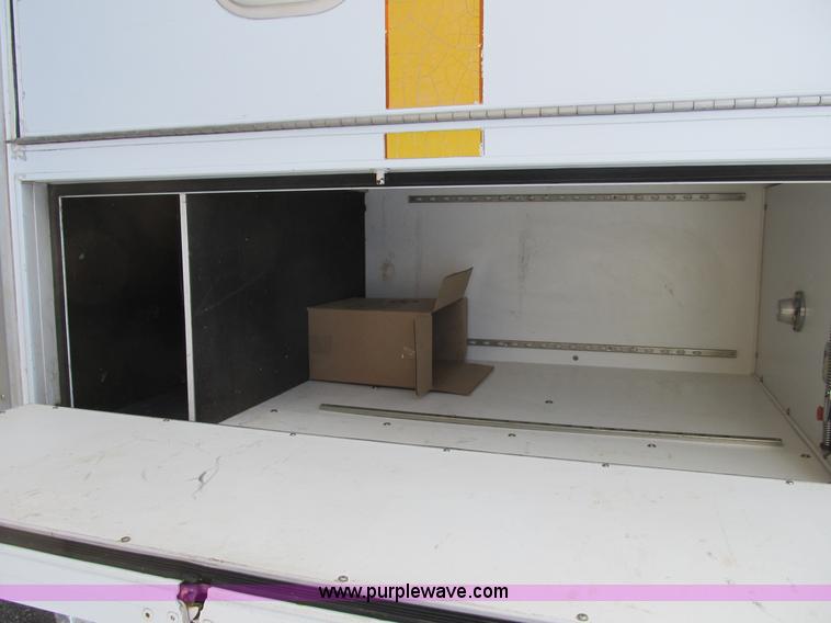 image for item B2884 1991 Ford E350 ambulance