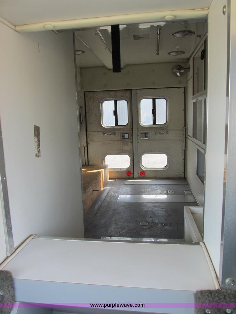 image for item B2884 1991 Ford E350 ambulance