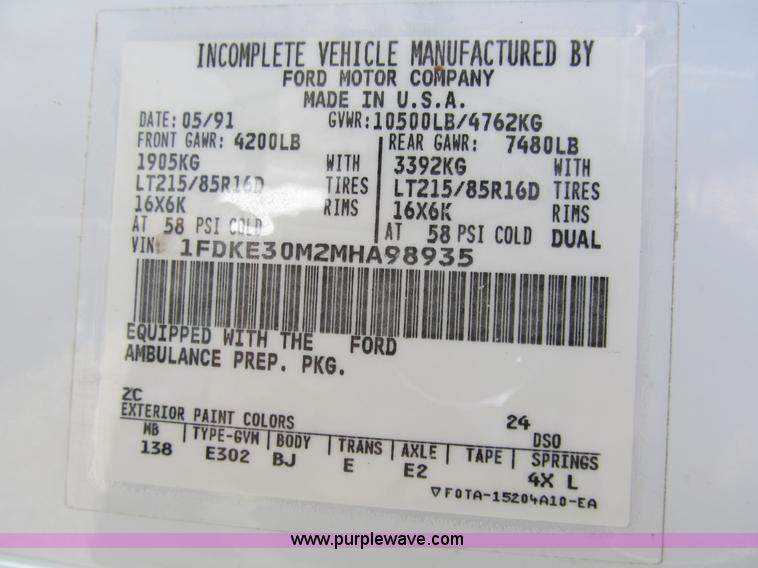 image for item B2884 1991 Ford E350 ambulance