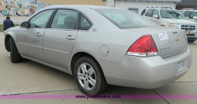 image for item B3923 2008 Chevrolet Impala LS
