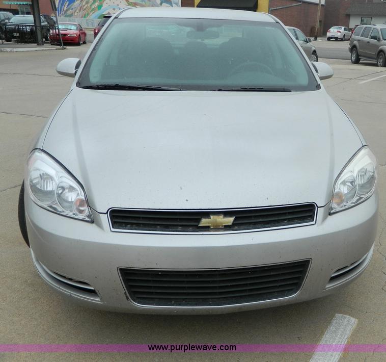 image for item B3923 2008 Chevrolet Impala LS