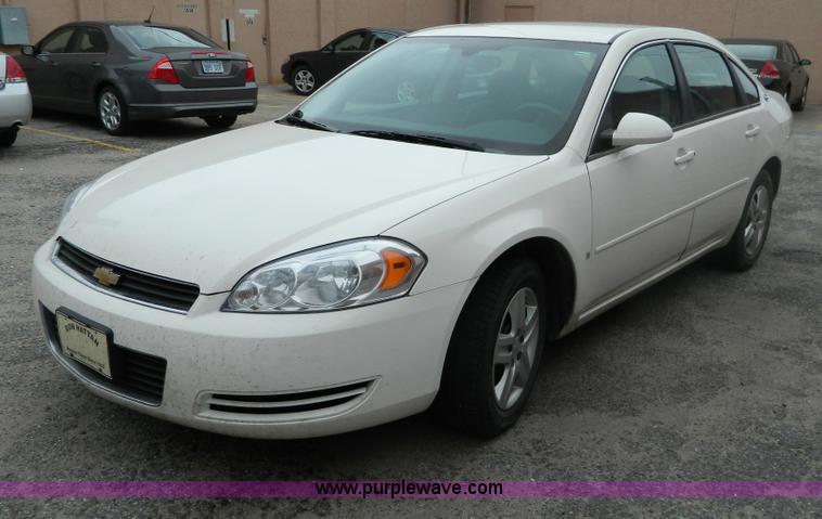 image for item B3924 2008 Chevrolet Impala LS