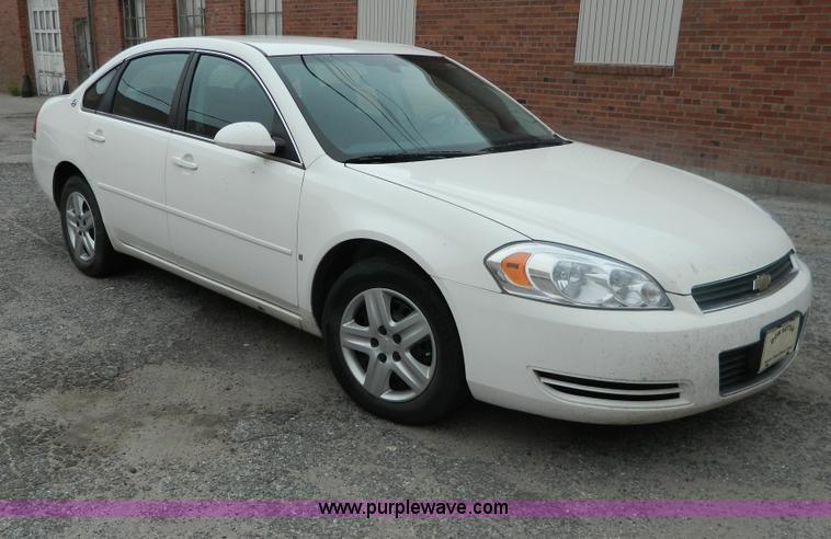 image for item B3924 2008 Chevrolet Impala LS