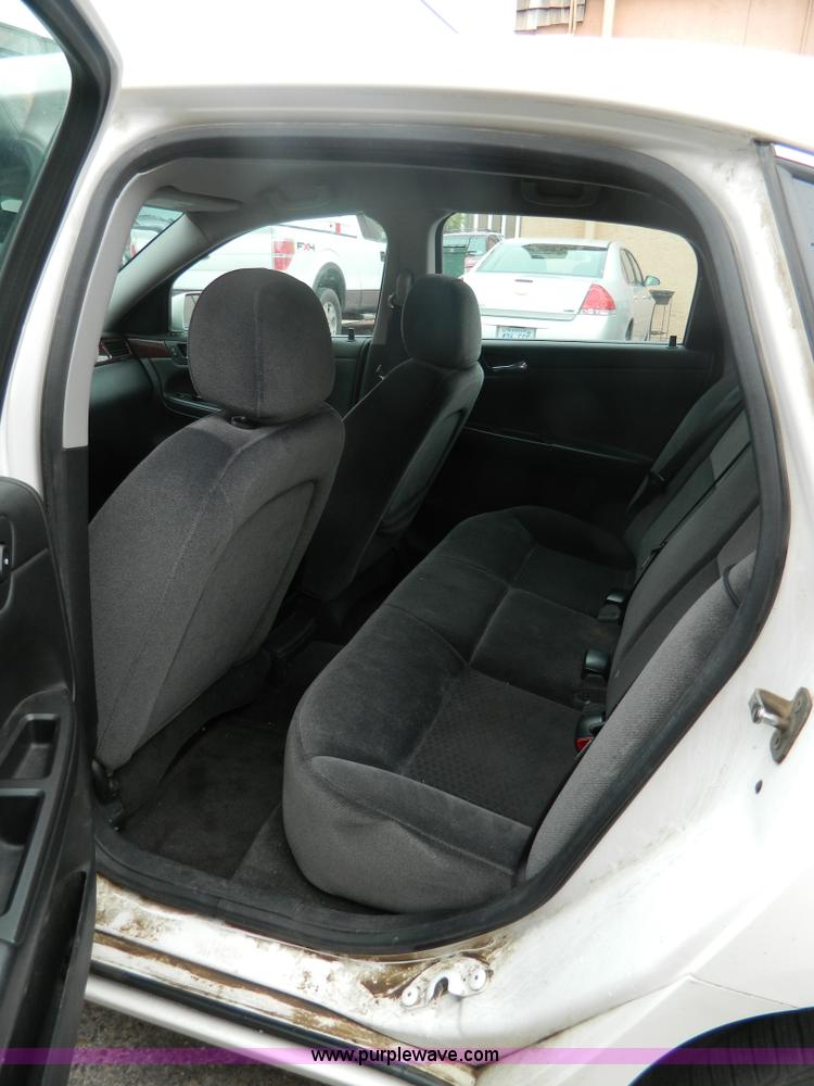 image for item B3924 2008 Chevrolet Impala LS