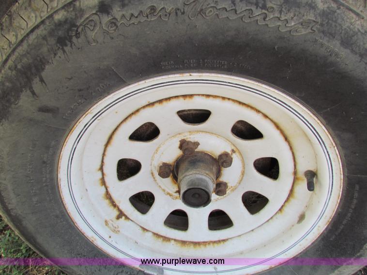 image for item B7498 1999 16' enclosed trailer