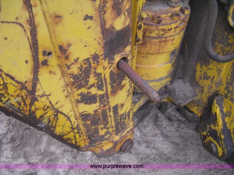 image for item B8173 Massey Fergusen 34A backhoe