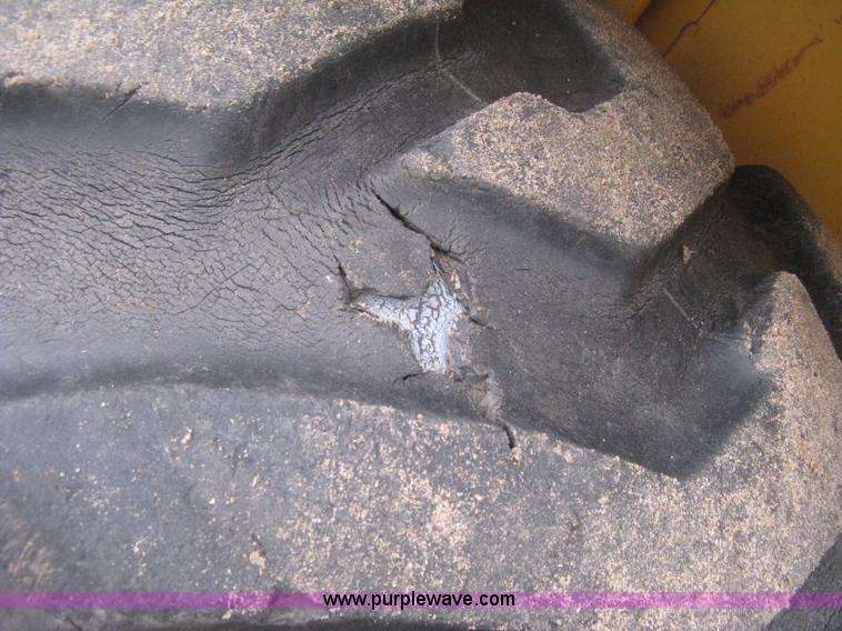 image for item B8173 Massey Fergusen 34A backhoe