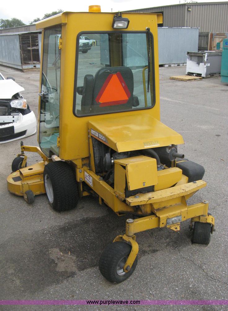 image for item B8202 1999 Hustler 3200 commercial ZTR lawn mower