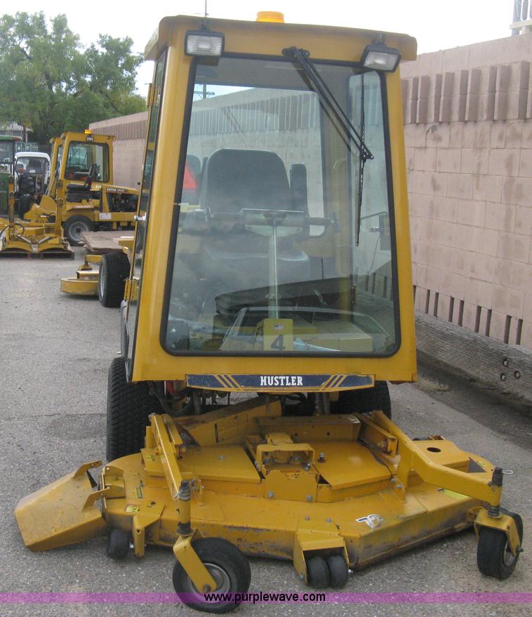 image for item B8202 1999 Hustler 3200 commercial ZTR lawn mower