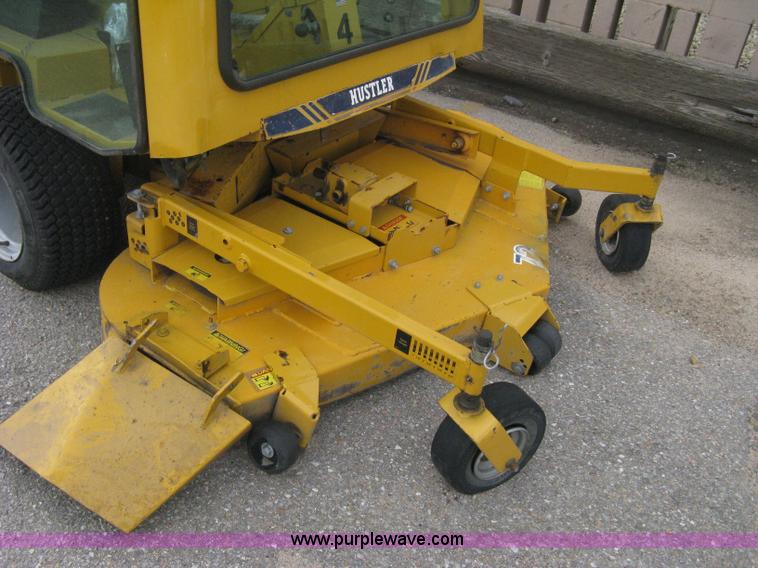 image for item B8202 1999 Hustler 3200 commercial ZTR lawn mower