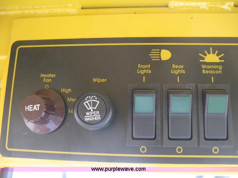 image for item B8202 1999 Hustler 3200 commercial ZTR lawn mower