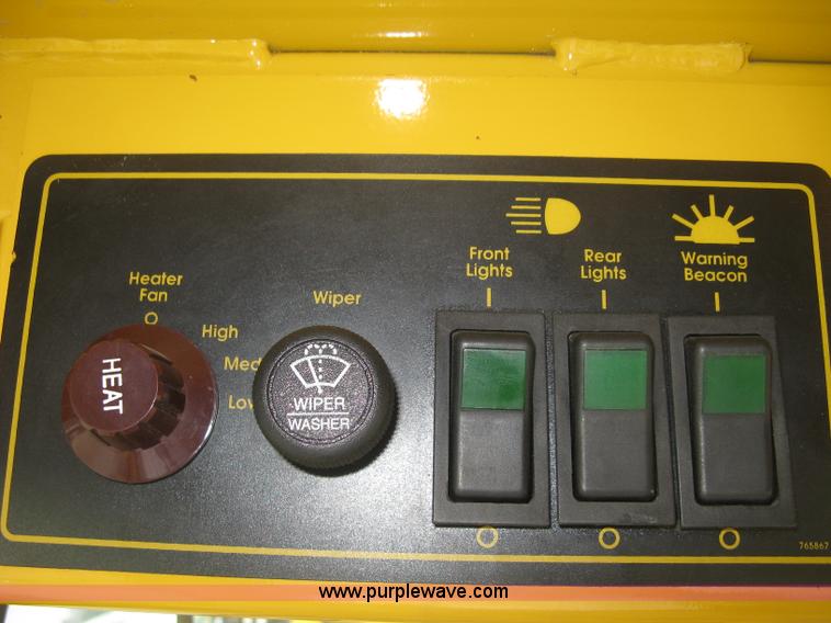 image for item B8207 1999 Hustler 3200 commercial ZTR lawn mower