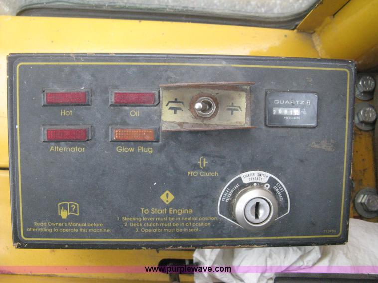 image for item B8207 1999 Hustler 3200 commercial ZTR lawn mower