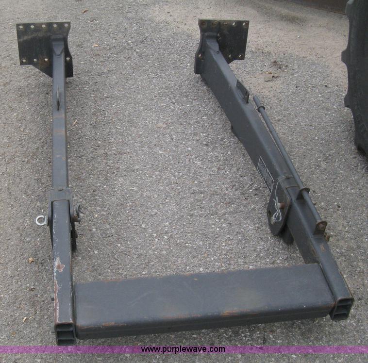 image for item B8209 1980 John Deere 2040 tractor