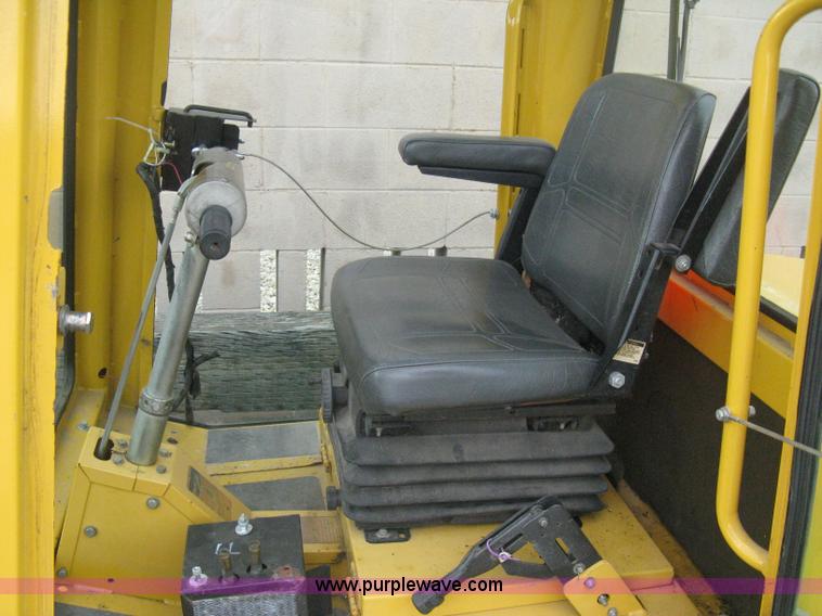 image for item B8210 2003 Hustler 3200 commercial ZTR lawn mower