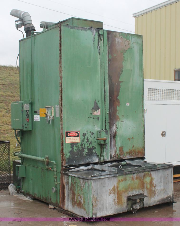 image for item C2823 Storm Vulcan Mark IV industrial wash cabinet