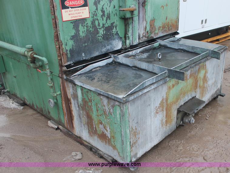 image for item C2823 Storm Vulcan Mark IV industrial wash cabinet