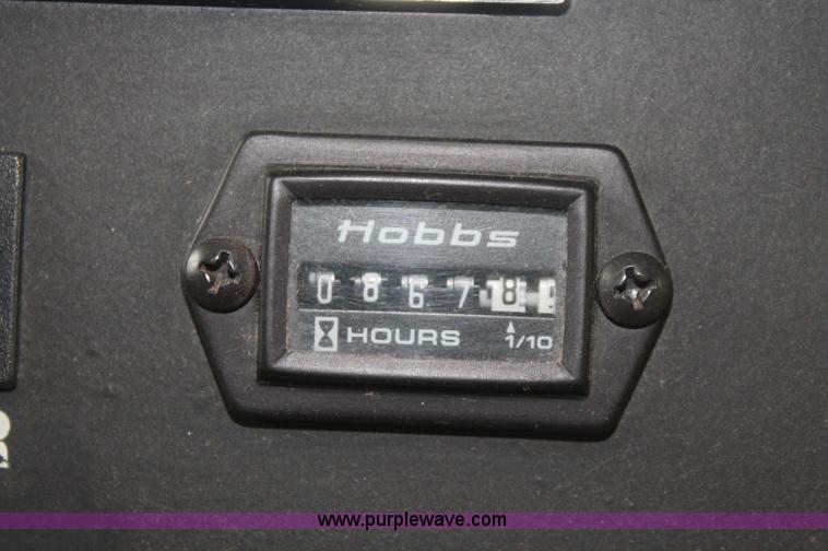 image for item C2824 1991 Fleetwood Bounder 31' RV camper