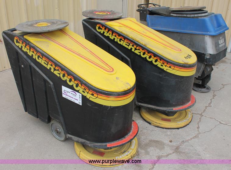 image for item C2826 Floor buffers and scrubber