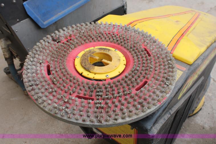 image for item C2826 Floor buffers and scrubber