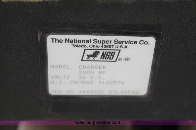 image for item C2826 Floor buffers and scrubber