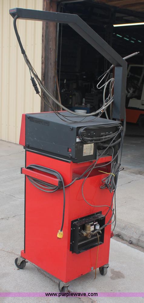 image for item C2831 Digital oscilloscope and exhaust analyzer