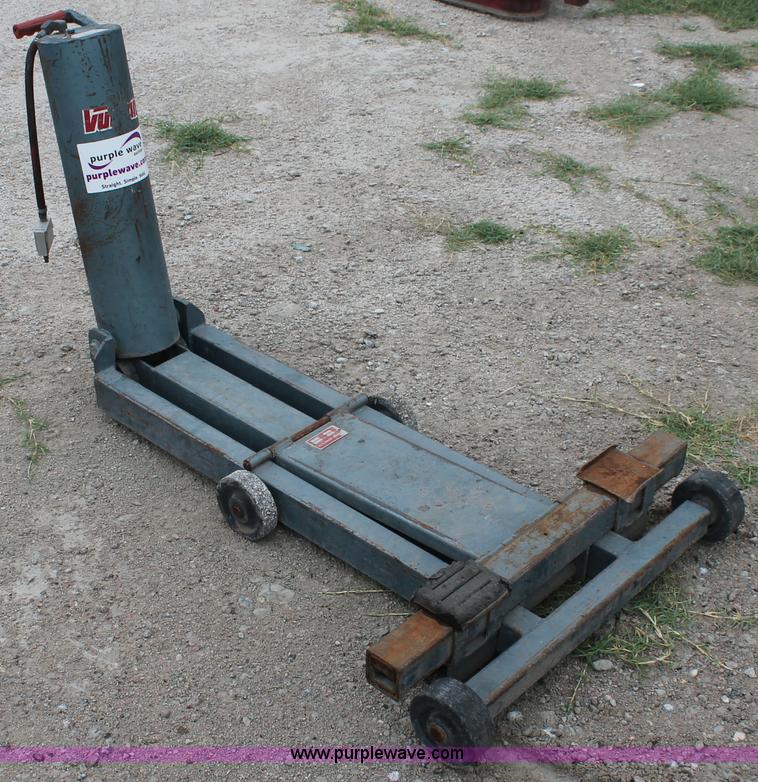 image for item C2834 Vulcan FL32 low profile air jack