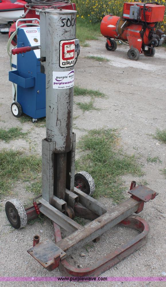 image for item C2835 Grey air bumper jack