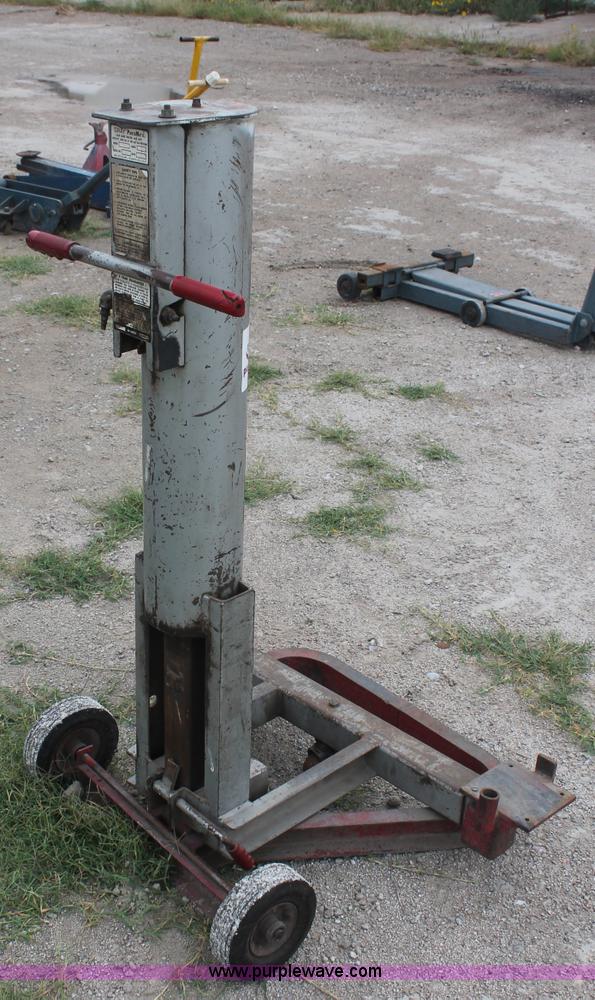 image for item C2835 Grey air bumper jack