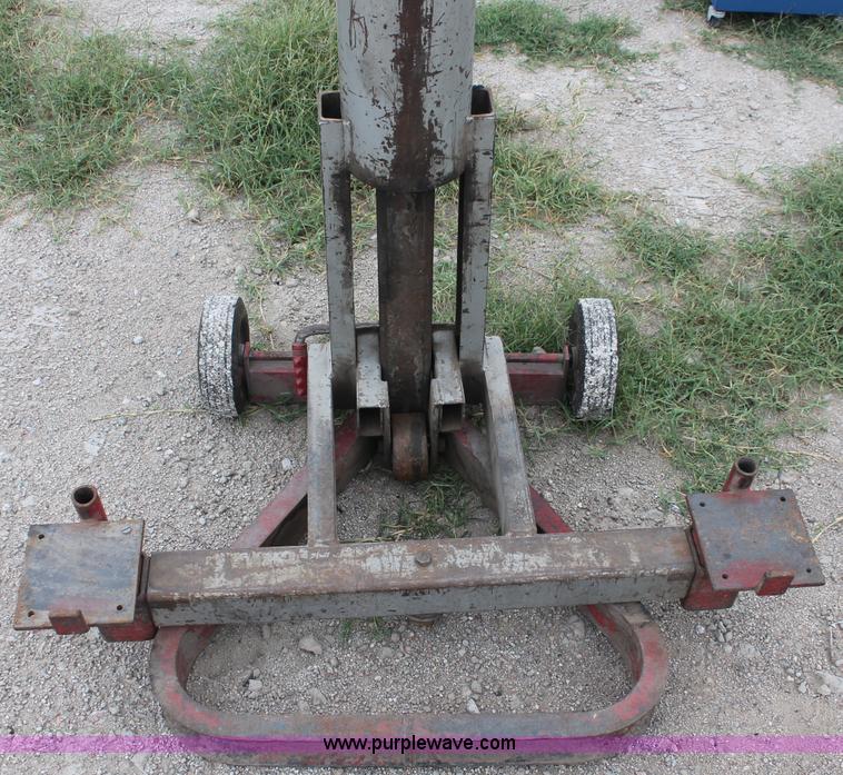 image for item C2835 Grey air bumper jack