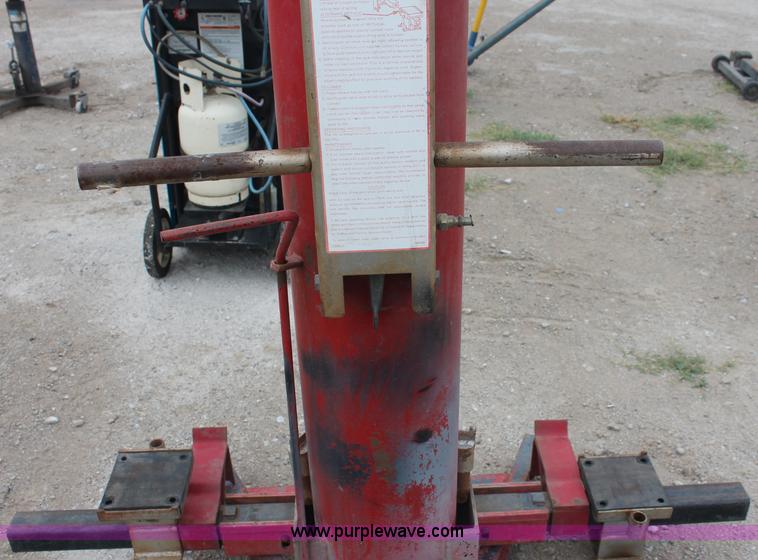 image for item C2836 Blackhawk air bumper jack